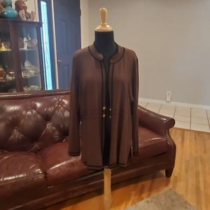 Exclusively Misook Brown and Black L Cardigan